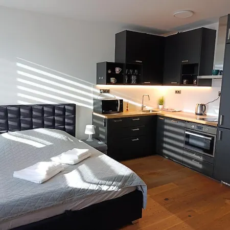 Gerastay Perucka براغ